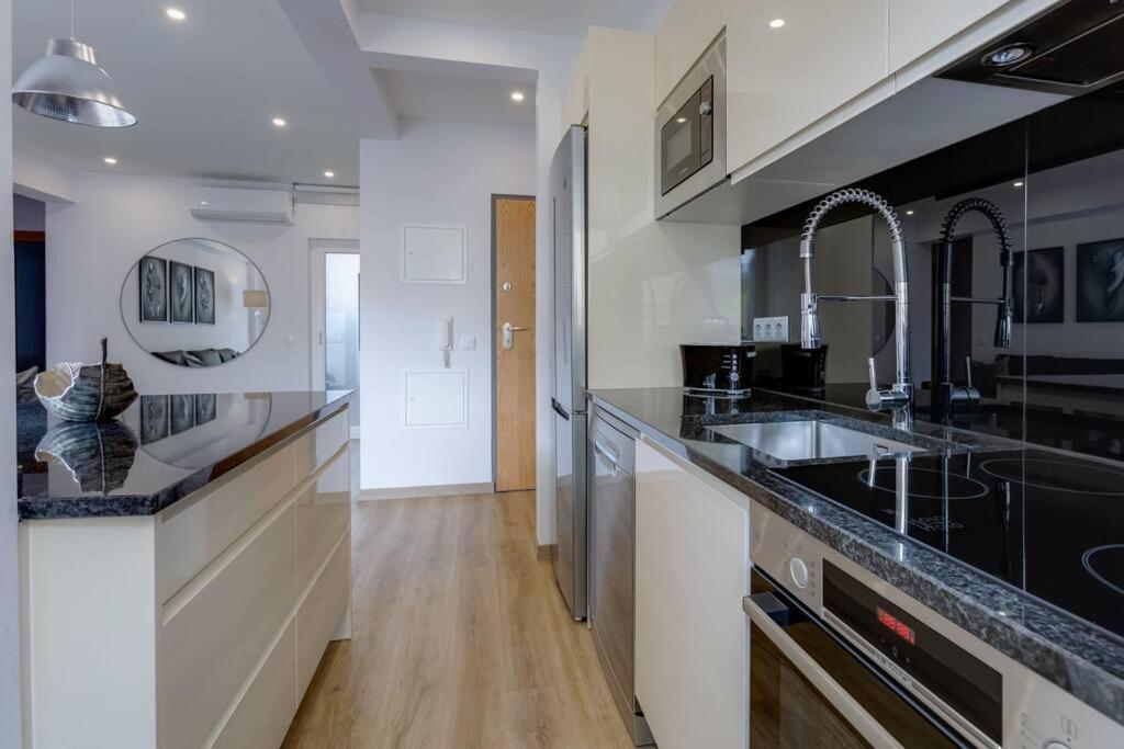 Yollaapartment Lagos Ngoại thất bức ảnh